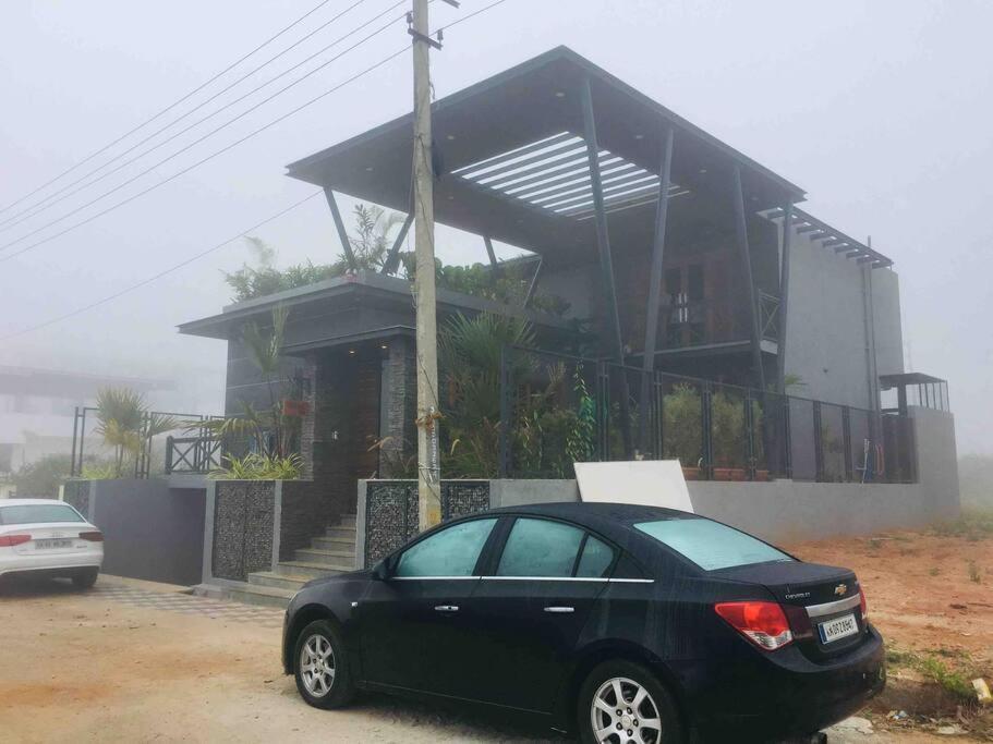 Varaa Villa Mysore Εξωτερικό φωτογραφία