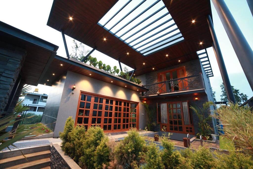 Varaa Villa Mysore Εξωτερικό φωτογραφία