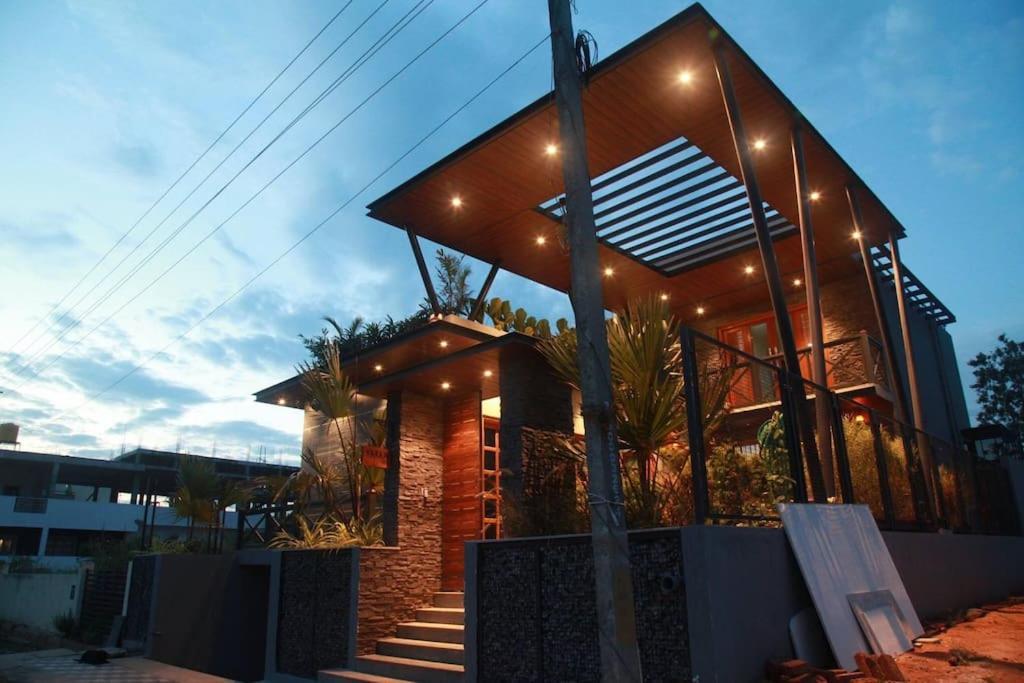 Varaa Villa Mysore Εξωτερικό φωτογραφία
